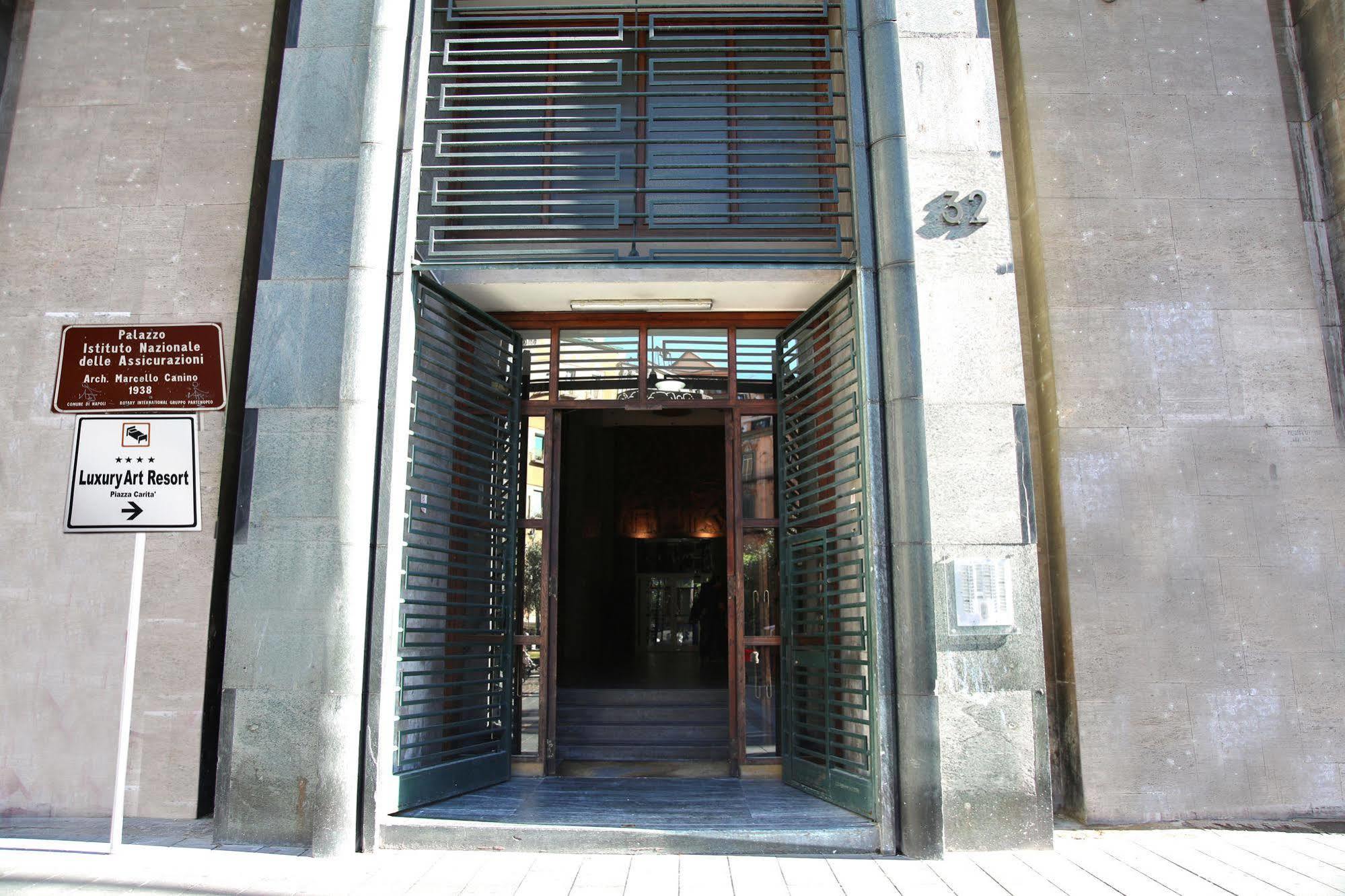 Art Resort Piazza Carita' Naples Exterior photo