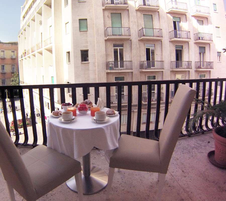 Art Resort Piazza Carita' Naples Room photo
